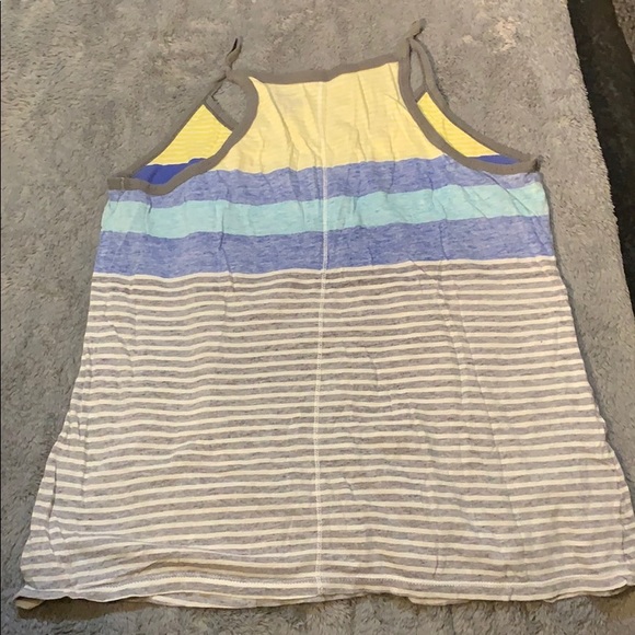 Old navy Tank - Picture 3 of 3